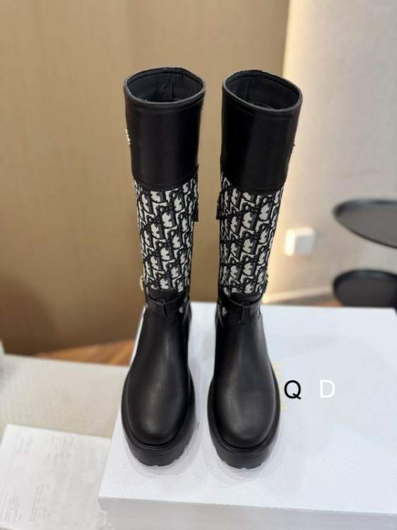 Picture of Dior Shoes _SKUDiorsz35-40GDT10023454